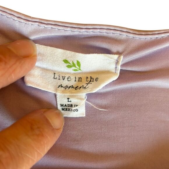 Live In The Moment Lavender Sleeveless Crop Top Tank Top Womens Size Large - Picture 4 of 6